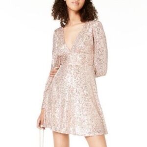 Emerald Sundae Pink Champagne Sequin Dress NWT — size large